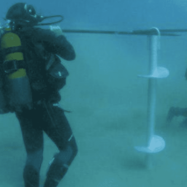 buzo bajo el agua